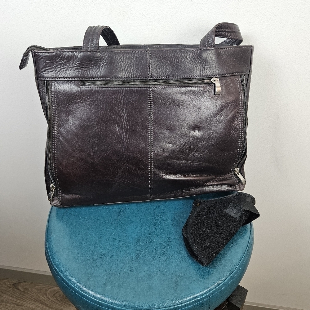 Gun Tote N' Mamas Brown Leather Conceal Carry Shoulder Portfolio Bag Brown RFID